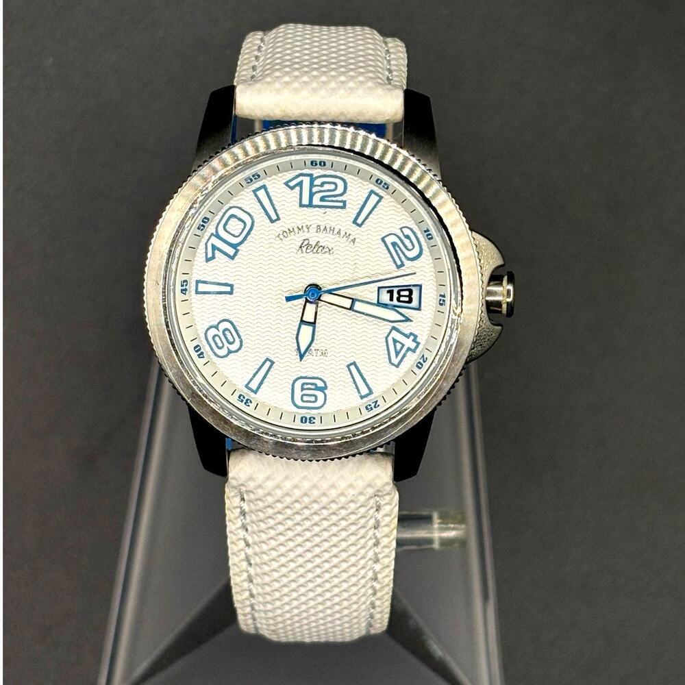 Tommy Bahama Relax RLX2017 Women’s 36mm White Blue Quartz Watch Full Set